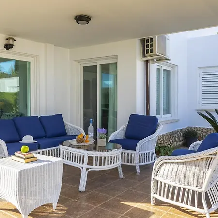 Ydra Holiday home